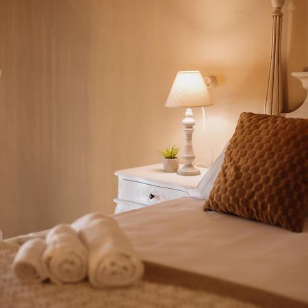 Hotel Oviv Dimora Del Borgo Acquaviva Picena Esterno foto