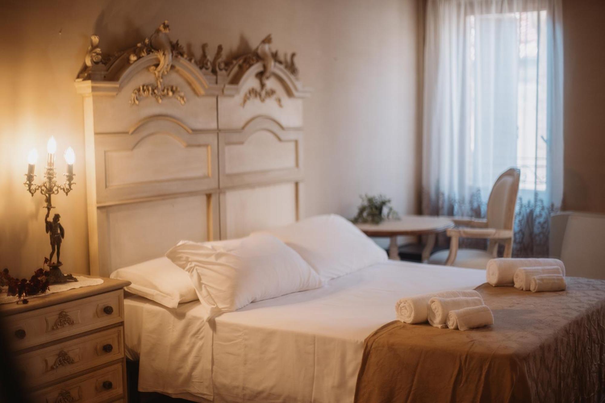 Hotel Oviv Dimora Del Borgo Acquaviva Picena Esterno foto